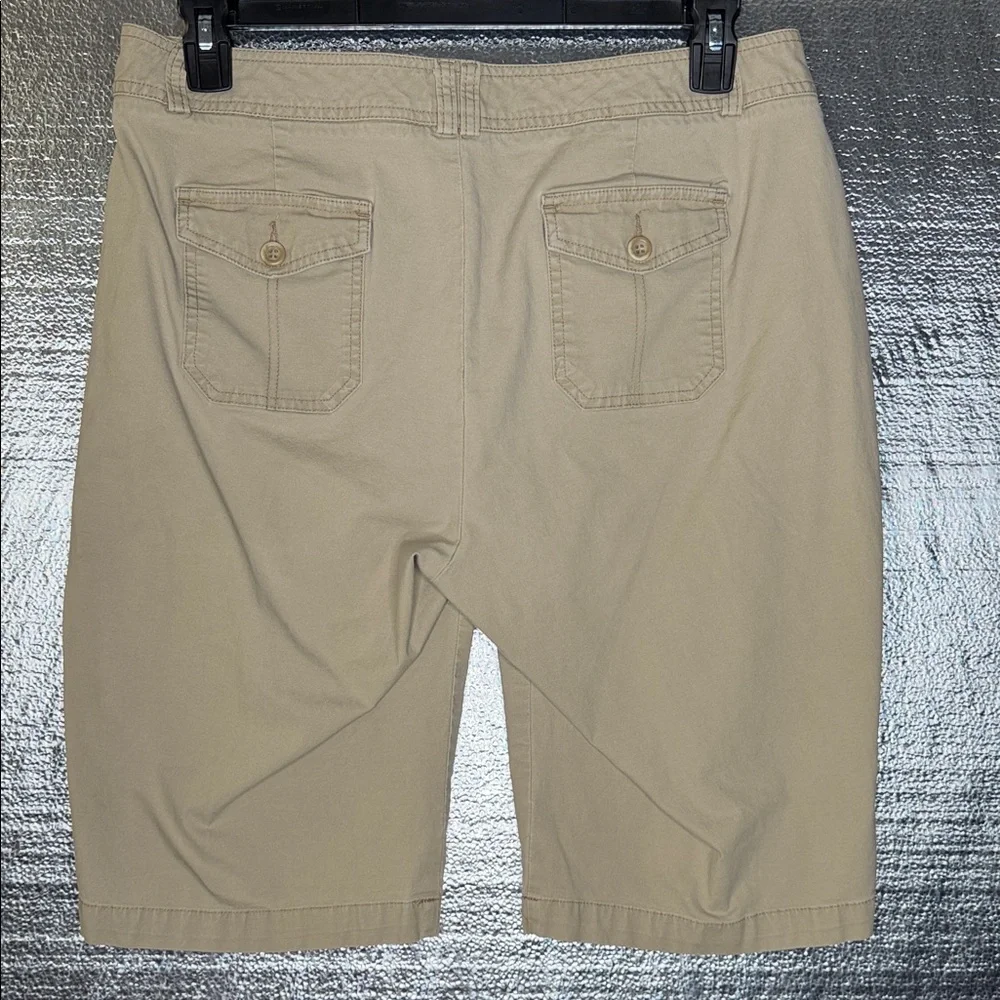 Dockers Women's Tan Cargo Shorts